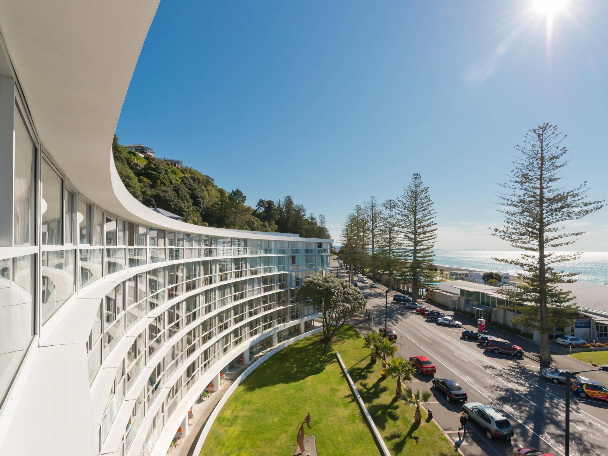 Scenic Hotel Te Pania Napier Exterior photo