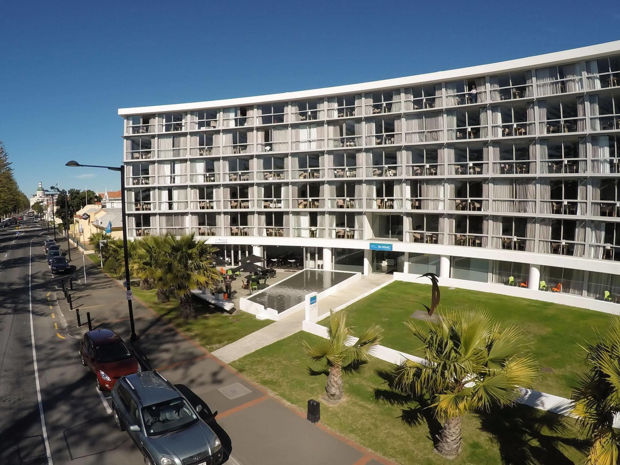 Scenic Hotel Te Pania Napier Exterior photo